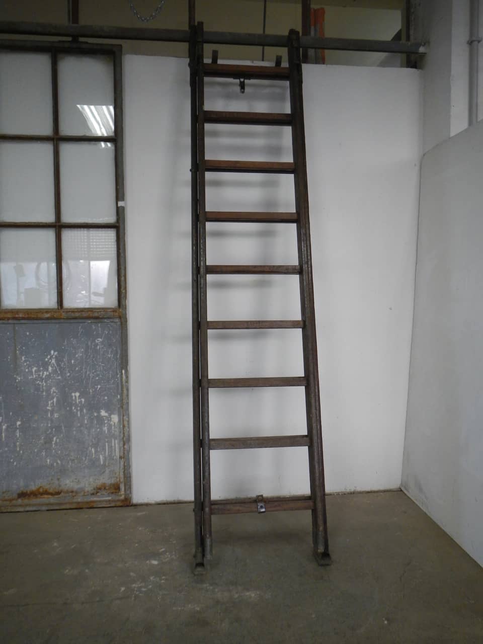 Cabina armadio con guardaroba y scaffale in legno invecchiato PAOLO